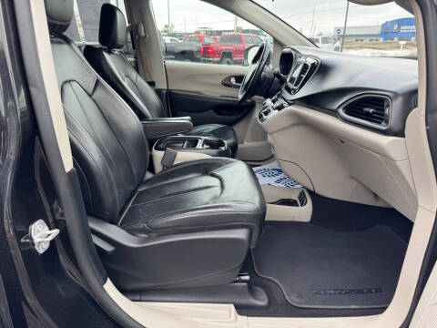 2018 Chrysler Pacifica Touring L