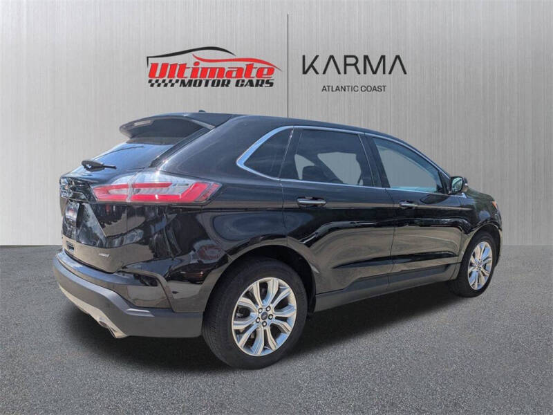 2022 Ford Edge Titanium