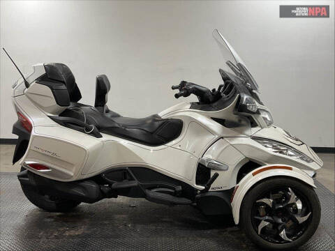 2015 Can-Am Spyder RT-S SE6 for sale at AZautorv.com in Mesa AZ