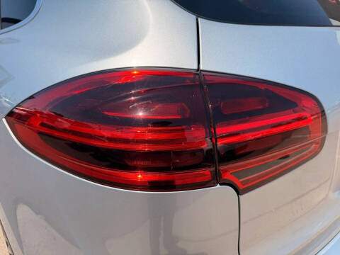 2016 Porsche Cayenne