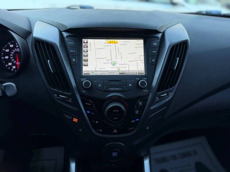 2016 Hyundai Veloster