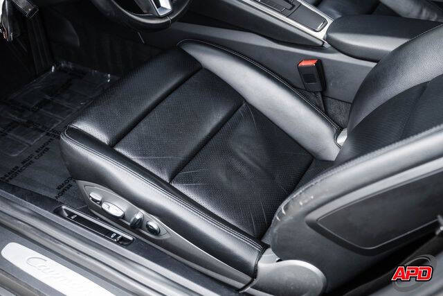 2019 Porsche 718 Cayman