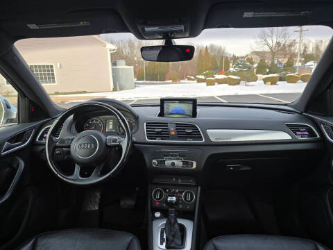 2017 Audi Q3 2.0T quattro Premium Plus