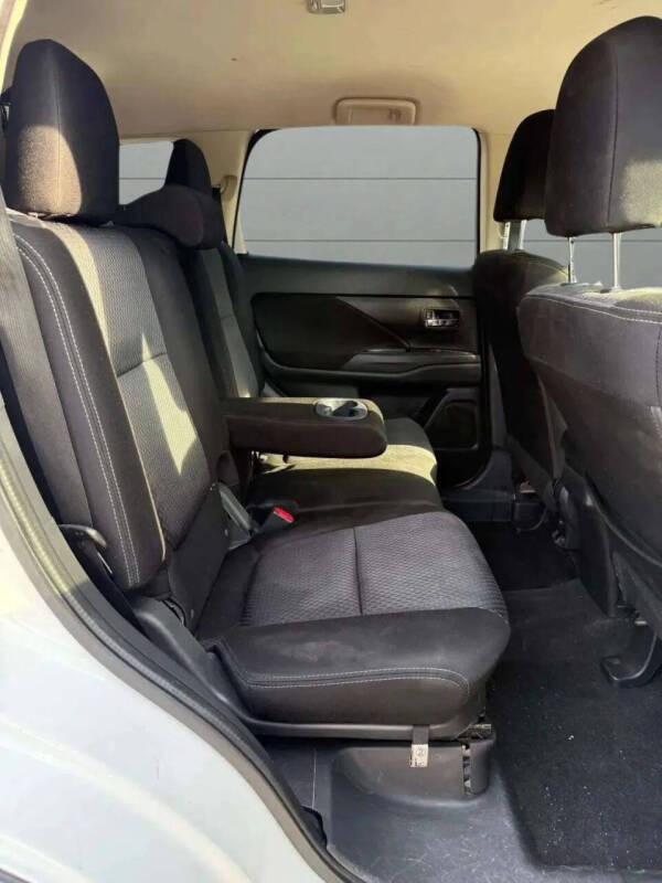 2018 Mitsubishi Outlander