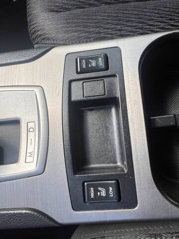 2011 Subaru Outback 2.5i Premium