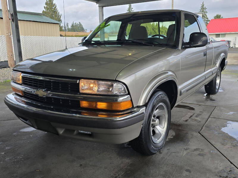 1998 Chevrolet S-10 LS