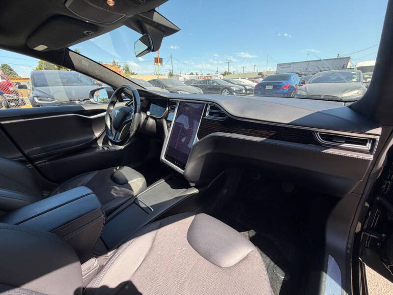 2016 Tesla Model S 75D