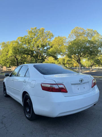 2009 Toyota Camry LE