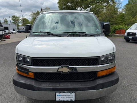 2017 Chevrolet Express LT 2500