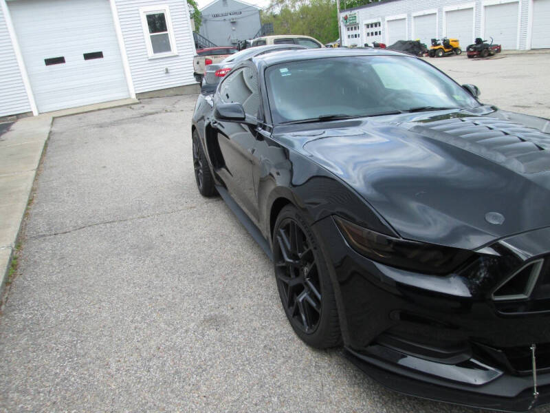 2017 Ford Mustang V6