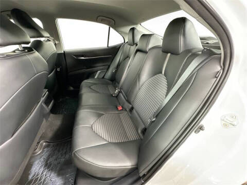 2023 Toyota Camry Hybrid SE