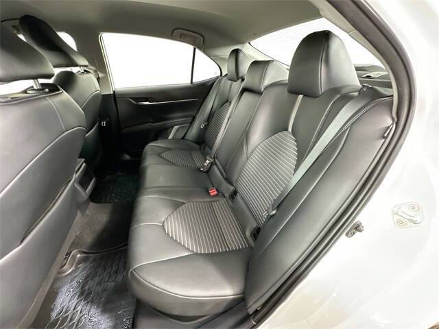 2023 Toyota Camry Hybrid SE