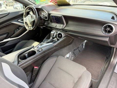 2022 Chevrolet Camaro LT