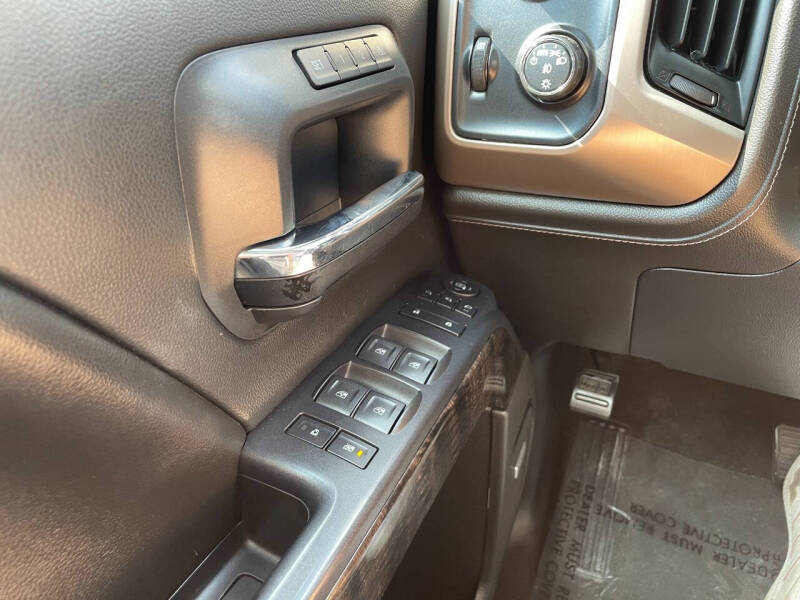 2015 GMC Sierra 3500HD Denali