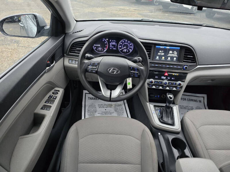 2020 Hyundai Elantra SEL