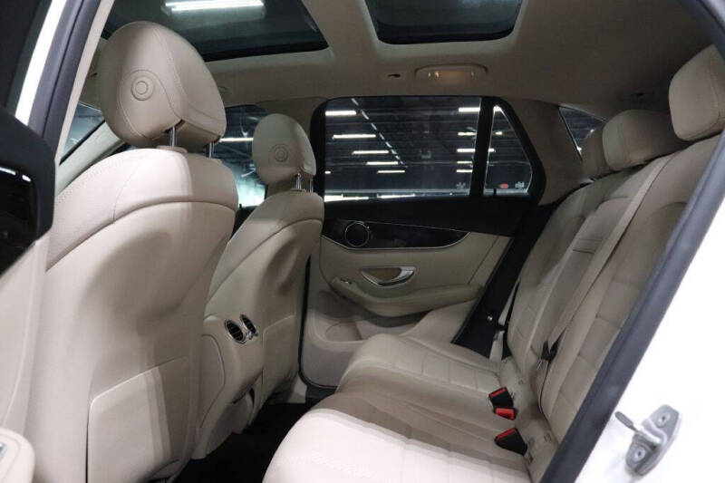 2016 Mercedes-Benz GLC GLC 300