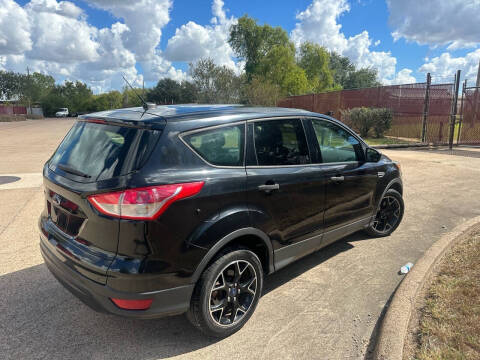 2015 Ford Escape S