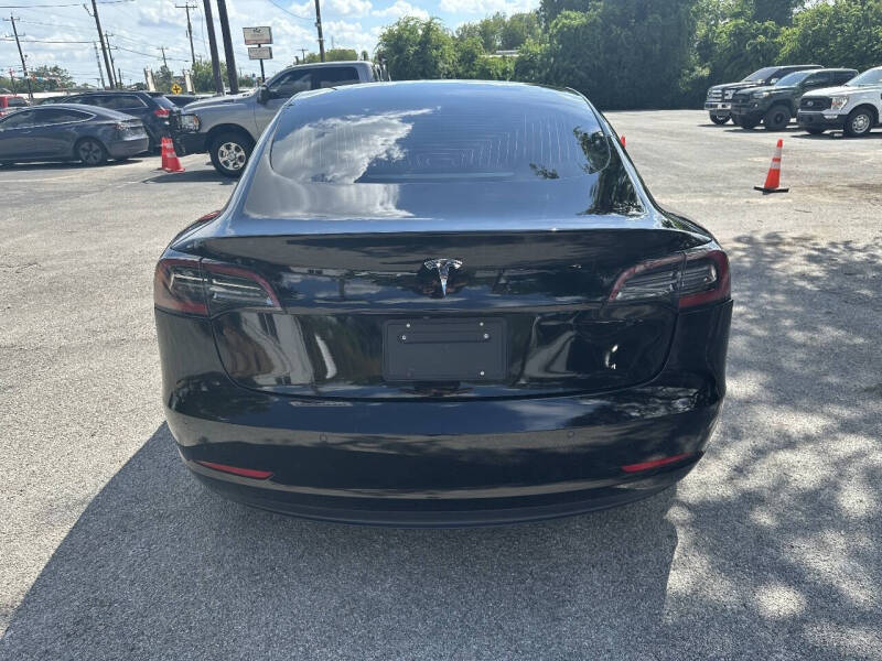 2019 Tesla Model 3 Mid Range