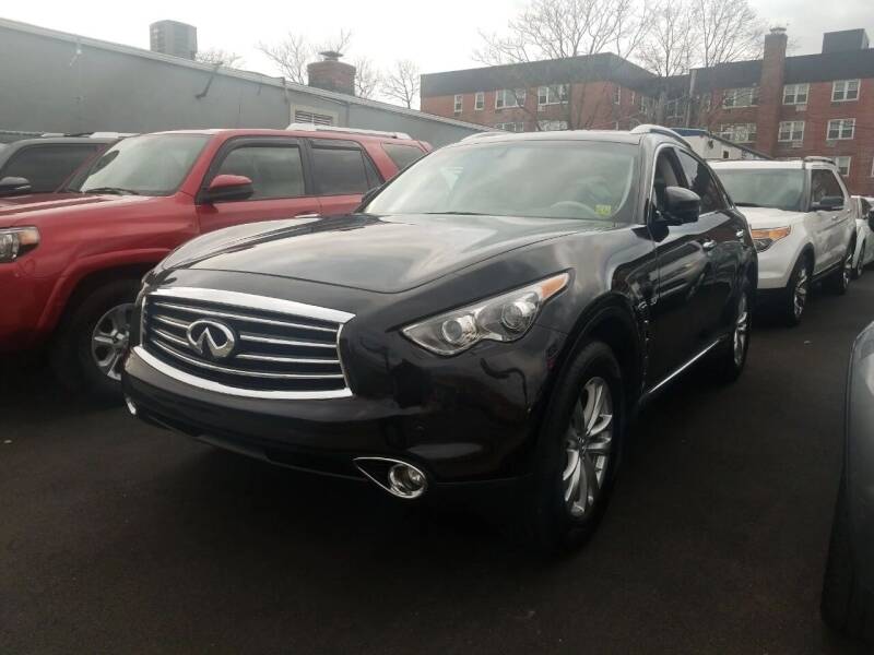 2015 Infiniti QX70 for sale at OFIER AUTO SALES in Freeport NY