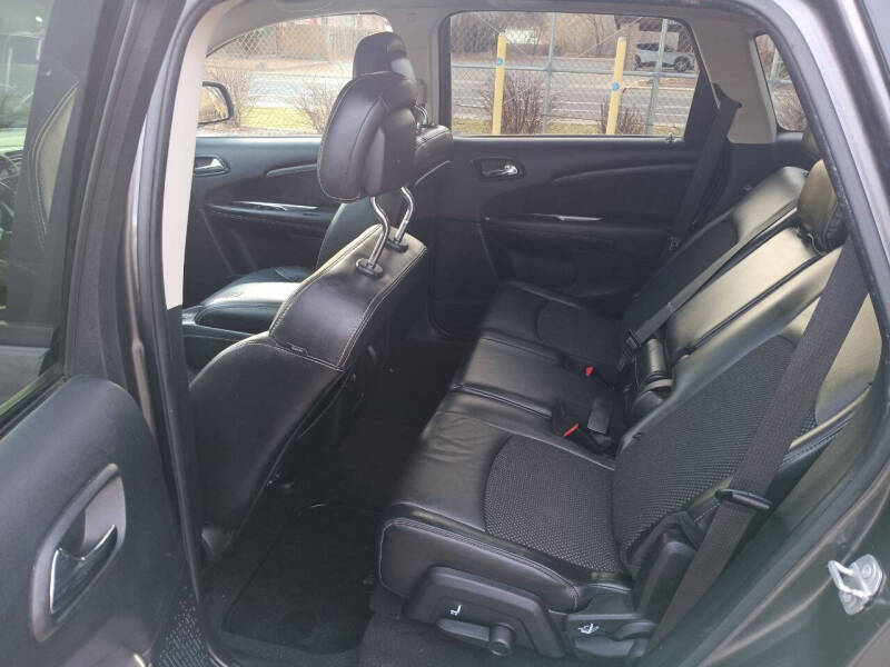 2018 Dodge Journey Crossroad