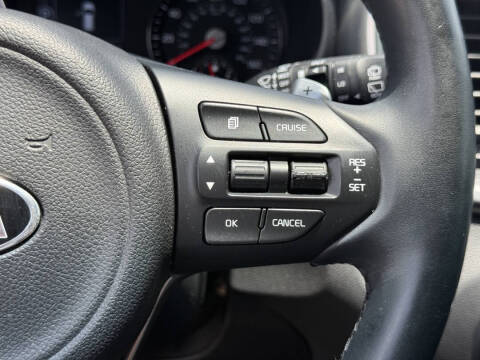 2017 Kia Sorento EX