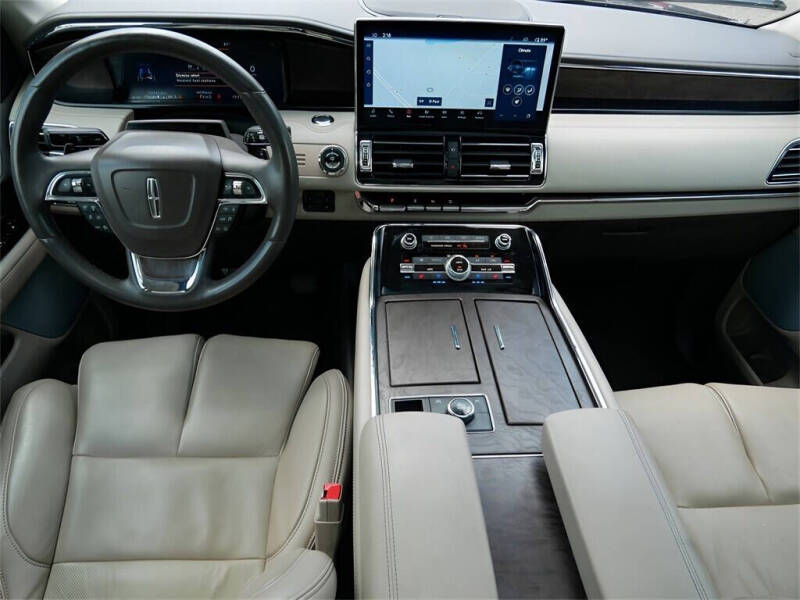 2023 Lincoln Navigator Reserve