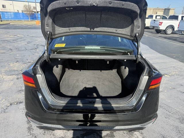 2023 Nissan Altima 2.5 SL