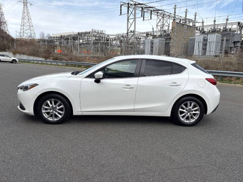 2016 Mazda MAZDA3 i Touring