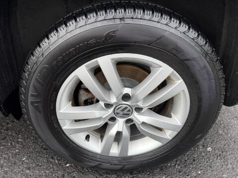 2012 Volkswagen Tiguan SE 4Motion