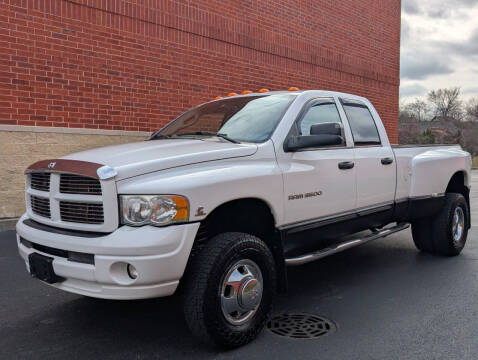 2005 Dodge Ram 3500 for sale at Albo Auto Sales in Palatine IL