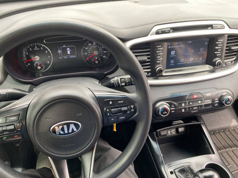 2018 Kia Sorento L