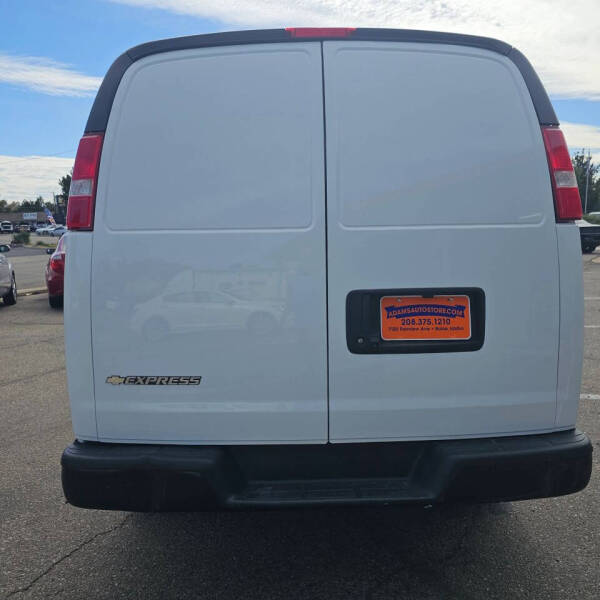 2021 Chevrolet Express 2500