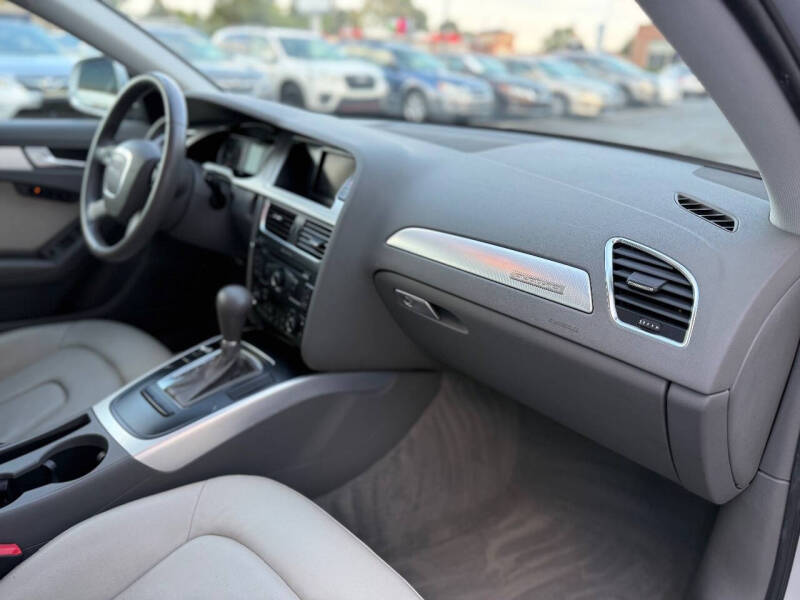 2009 Audi A4 2.0T quattro Premium Plus