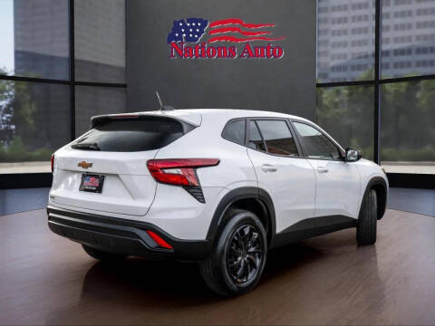 2025 Chevrolet Trax LS