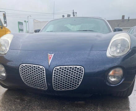 2006 Pontiac Solstice for sale at Carsland KC in Kansas City MO