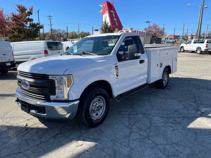 2019 Ford F-250 Super Duty XL photo 3