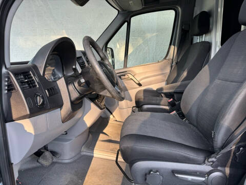 2017 Mercedes-Benz Sprinter 2500