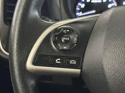 2019 Mitsubishi Outlander ES