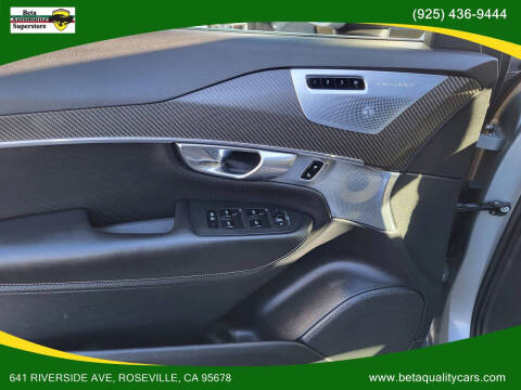 2017 Volvo XC90 T6 R-Design