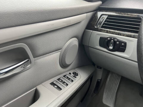 2009 BMW 3 Series 335i