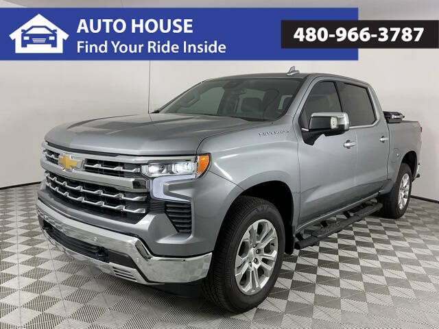 2024 Chevrolet Silverado 1500 LTZ's photo