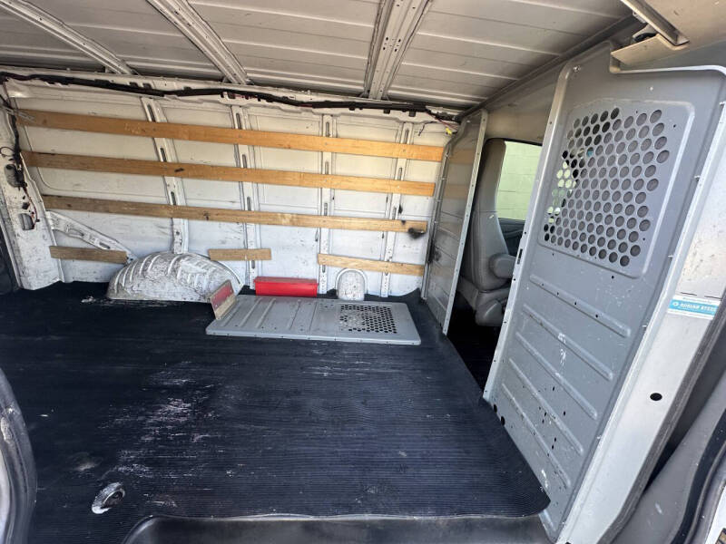 2018 Chevrolet Express 2500