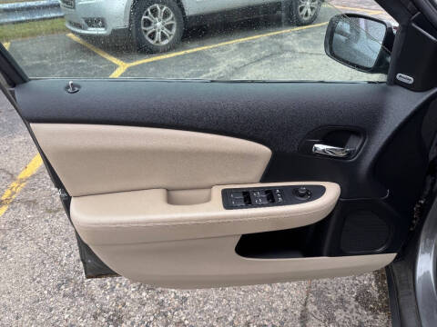 2013 Chrysler 200 Limited