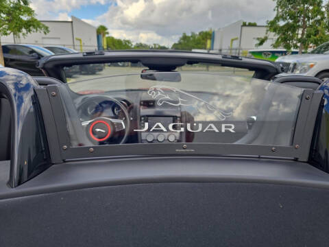 2018 Jaguar F-TYPE R-Dynamic