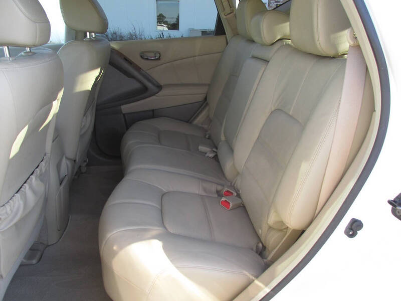 2012 Nissan Murano LE