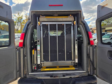 2011 Chevrolet Express LS 3500