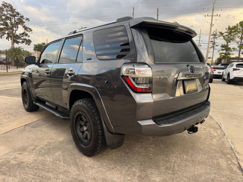 2019 Toyota 4Runner SR5