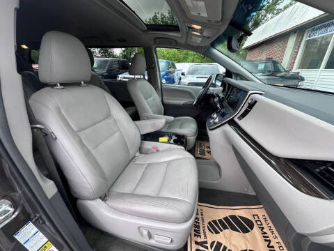 2017 Toyota Sienna