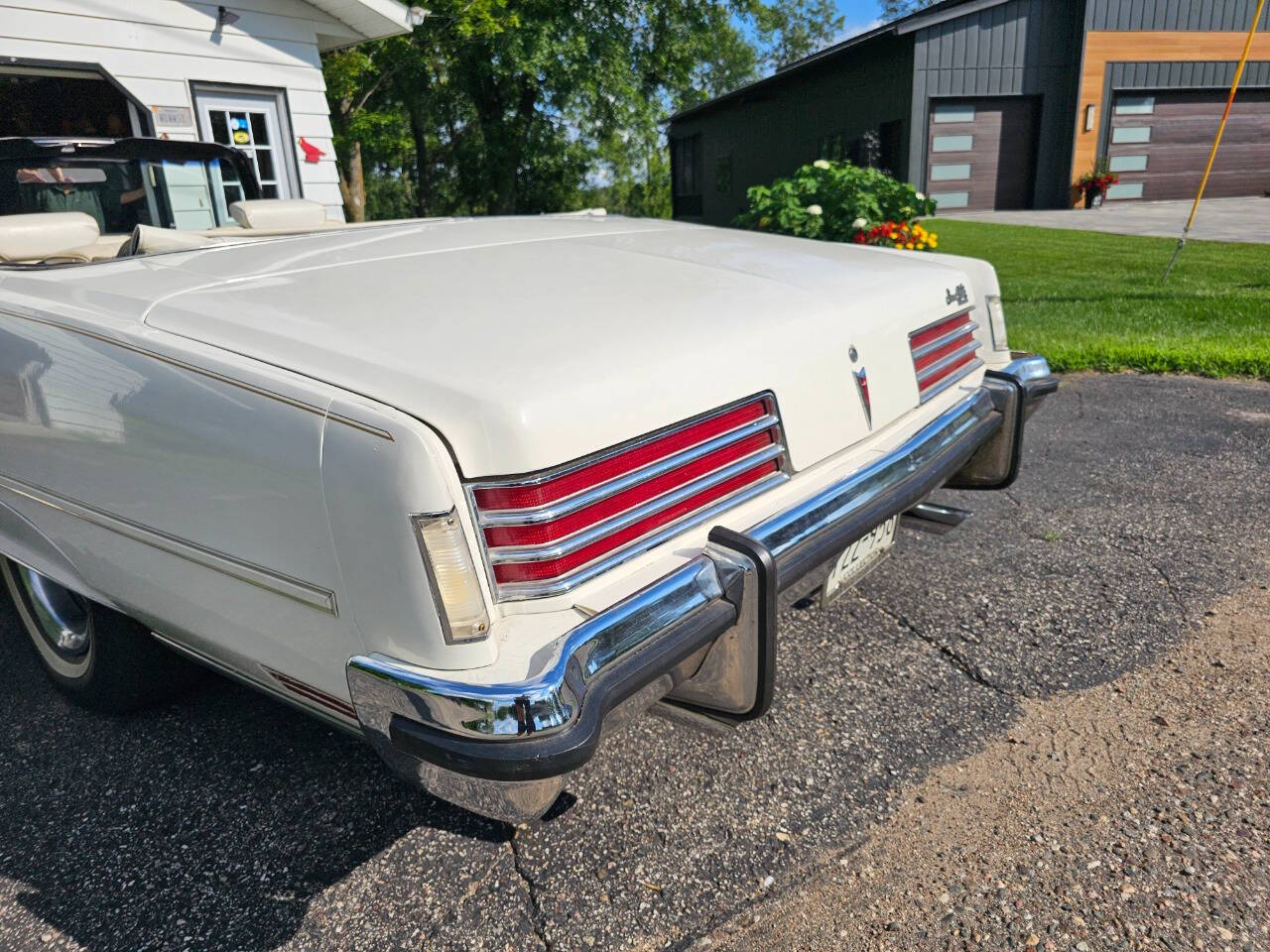 1973 Pontiac Grand Ville 41