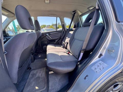 2005 Toyota RAV4
